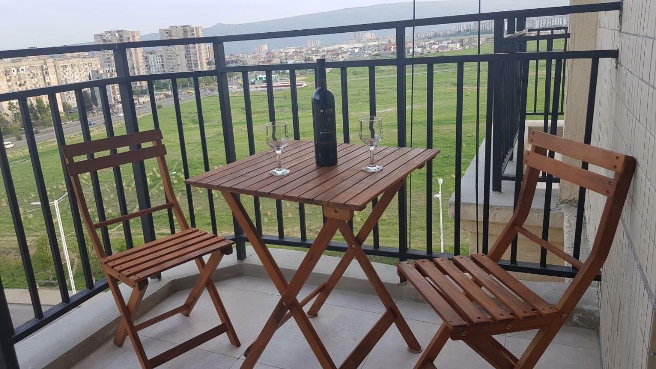 Tbilisi Sea Dream Apartment Esterno foto
