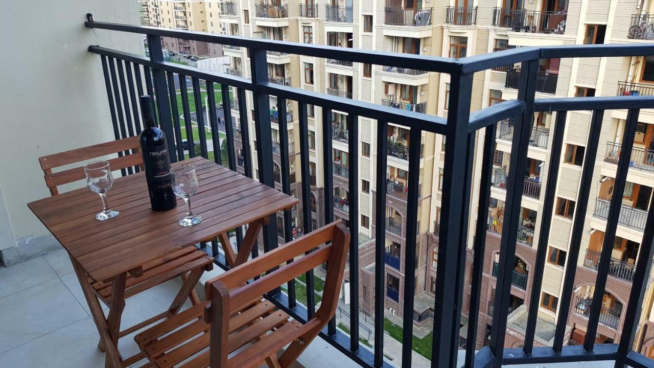 Tbilisi Sea Dream Apartment Esterno foto